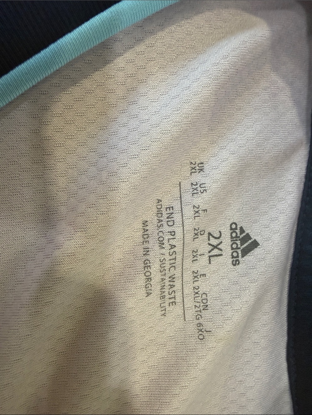 adidas Arsenal Pink Away Jersey with Navy Accents - Picture 3 of 5